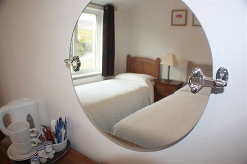 The Old Anchor 3*